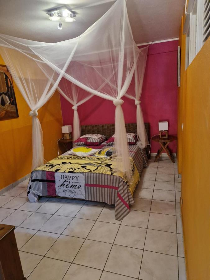La Creolina Villa Sainte-Rose Exterior photo